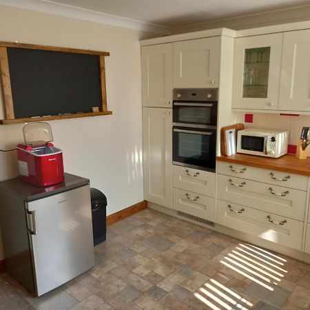 Pet Friendly Beautiful Detached Cottage Close To Spurn Point, Easington And Withersea Kingston upon Hull Zewnętrze zdjęcie