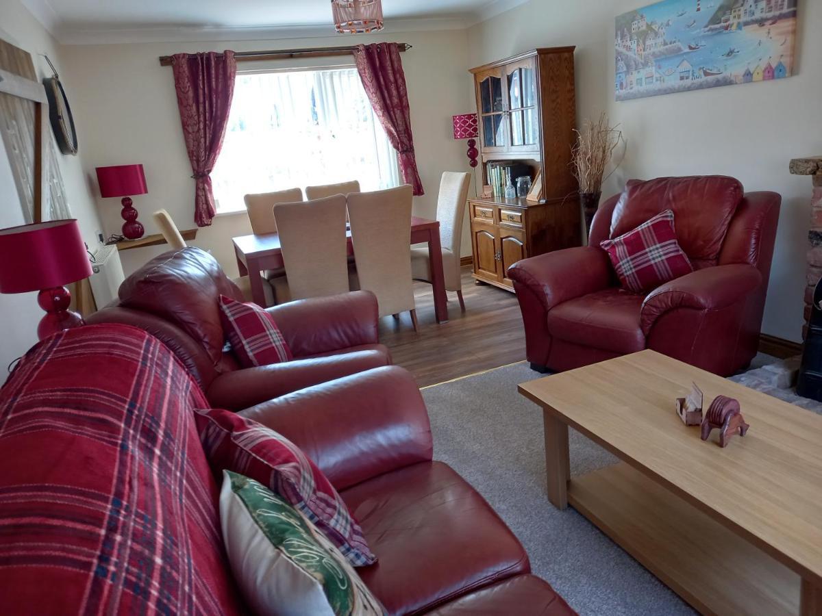 Pet Friendly Beautiful Detached Cottage Close To Spurn Point, Easington And Withersea Kingston upon Hull Zewnętrze zdjęcie