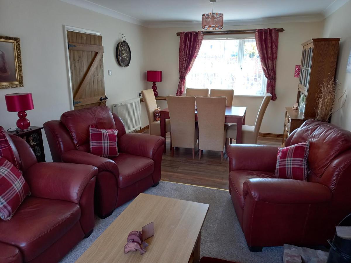 Pet Friendly Beautiful Detached Cottage Close To Spurn Point, Easington And Withersea Kingston upon Hull Zewnętrze zdjęcie