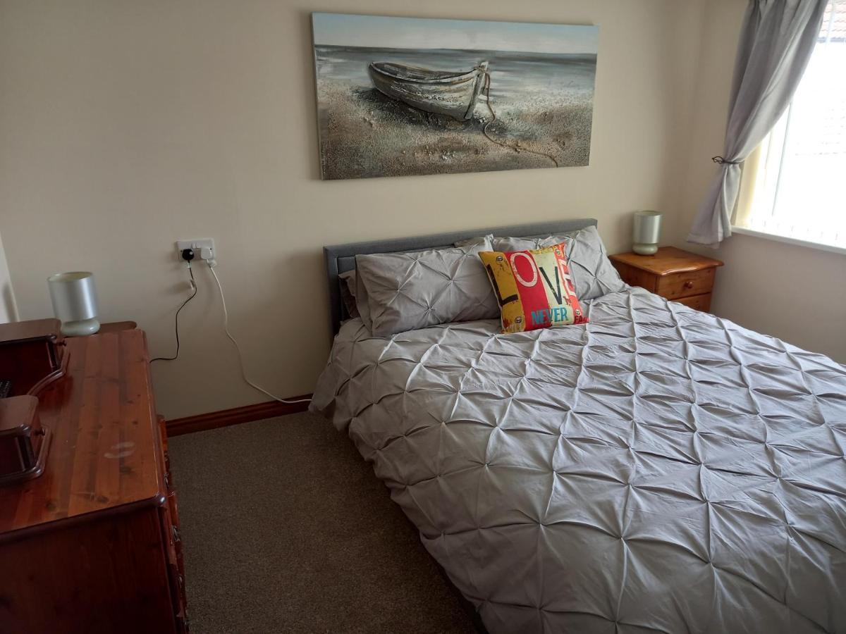 Pet Friendly Beautiful Detached Cottage Close To Spurn Point, Easington And Withersea Kingston upon Hull Zewnętrze zdjęcie